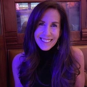 Meet your Posher, Laureen